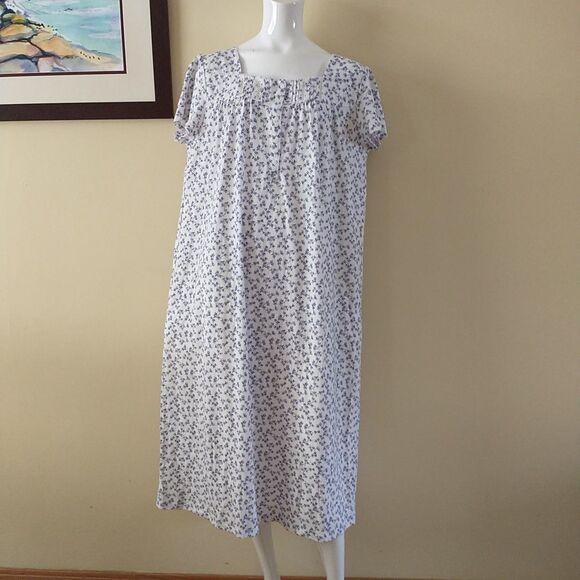 Croft Barrow Nightgown Womens L Ditsy Floral Flower Buttons Lace Trim Long - Picture 1 of 7